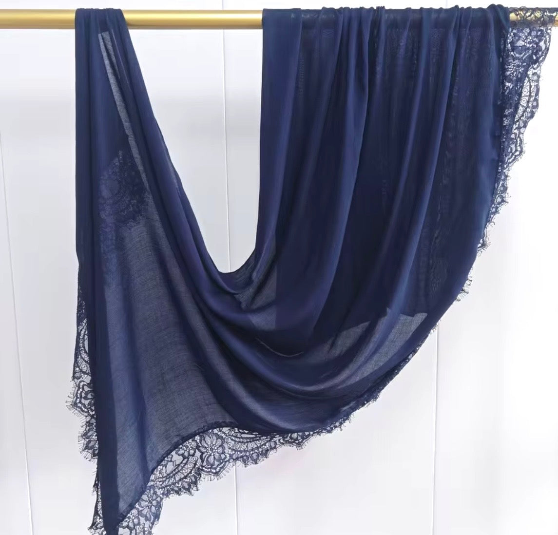 Lace Modal