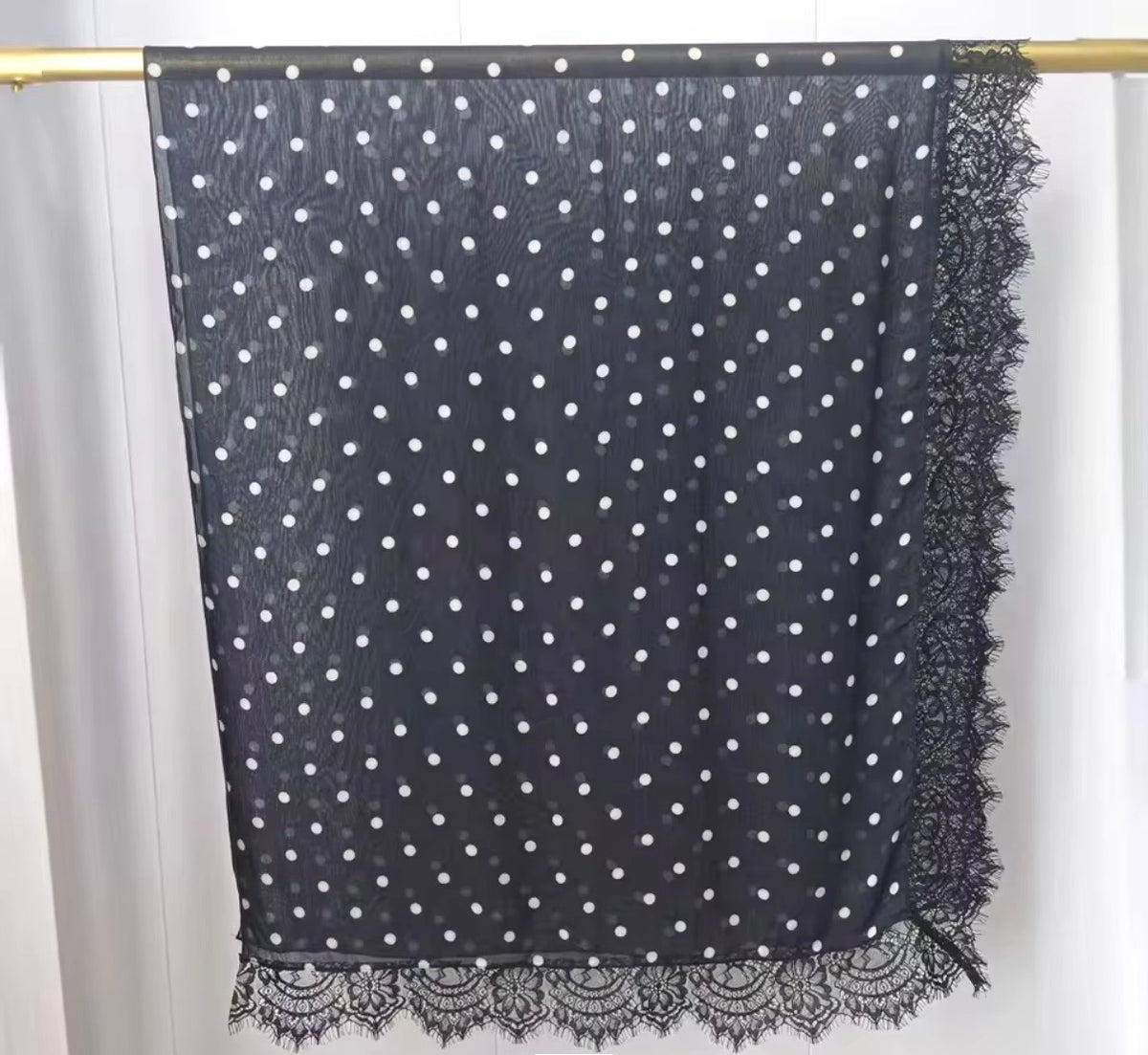 Lace Modal