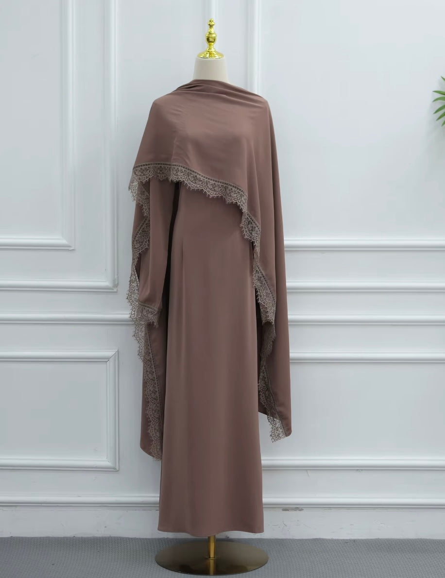 Soraya Lace Abaya